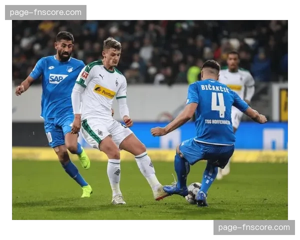 伤病更新：门兴格拉德巴赫官方确认，科内因脚踝伤势赛季报销