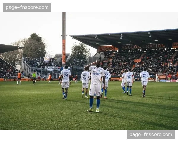 实时战报:克莱蒙第90分钟扳平比分,1-1绝平洛里昂 实时战报:克莱蒙第90分钟扳平比分,1-1绝平洛里昂